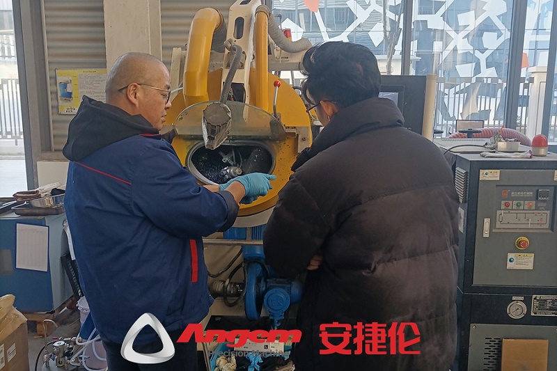 滾噴（pēn）機（jī）2