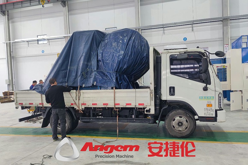 自（zì）動滾噴機1