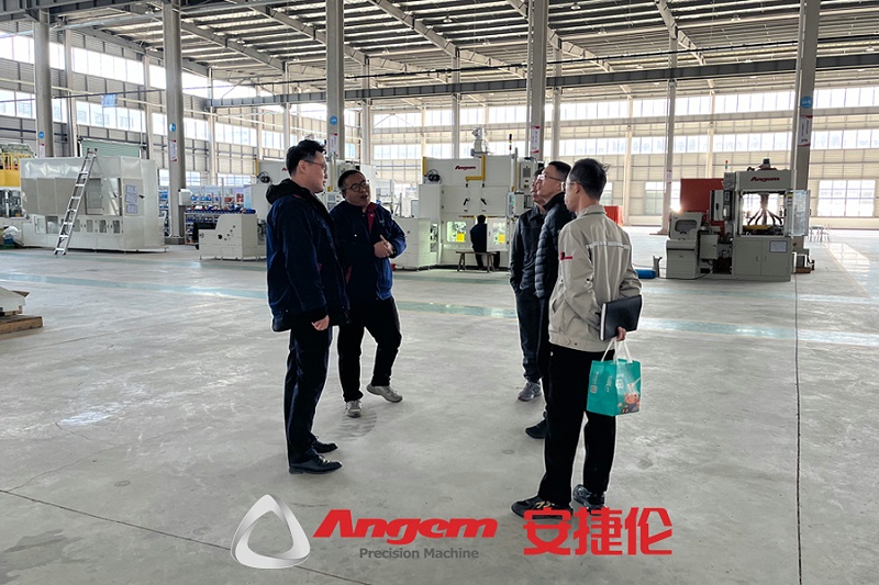 安捷（jié）倫噴塗設備（bèi）