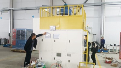 專（zhuān）業（yè）見證，品質之選—密封件客戶（hù）驗收（shōu）羞羞视频在线观看自動噴膠機PZ40