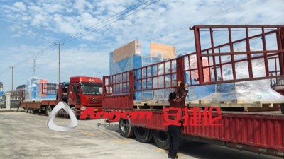 喜訊（xùn）！順利向浙江客戶發了5台智能自動化噴塗機縮（suō）徑設備