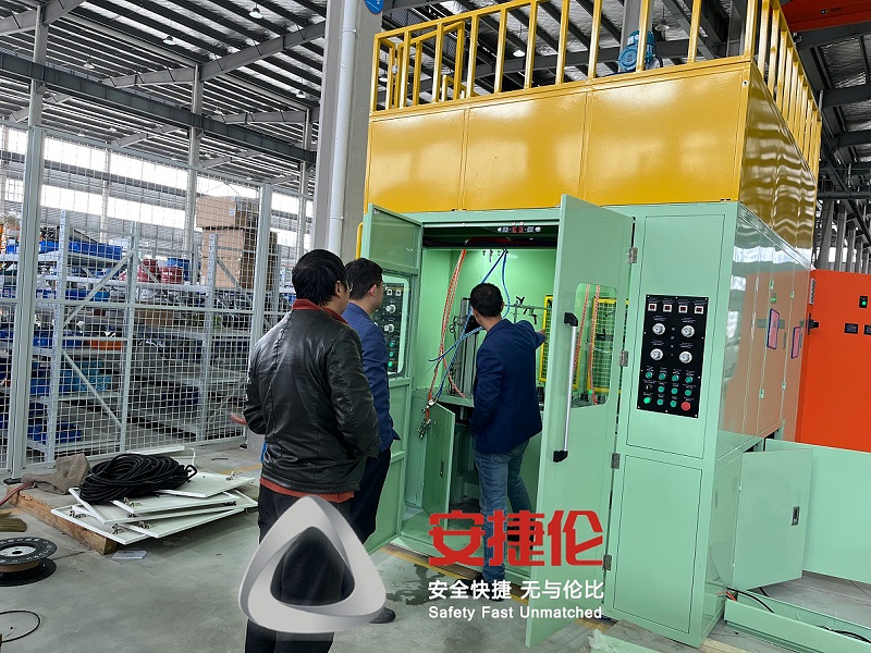 20230331昆山沐春電器有限公司參觀考察羞羞视频在线观看公司和滾（gǔn）噴機2