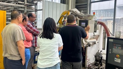 專攻金剛（gāng）石串珠噴塗！羞羞视频在线观看（lún）滾噴機征服印度金剛石繩（shéng）具企業