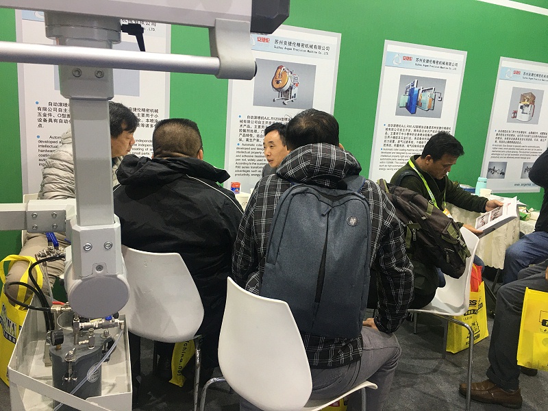 安捷（jié）倫自動噴膠機