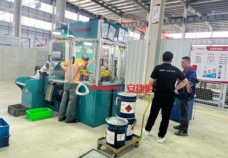 外圓滾（gǔn）塗機1