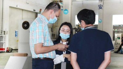 【客（kè）戶打樣】客戶產（chǎn）品：鑰匙，使用機型：自動滾（gǔn）噴機