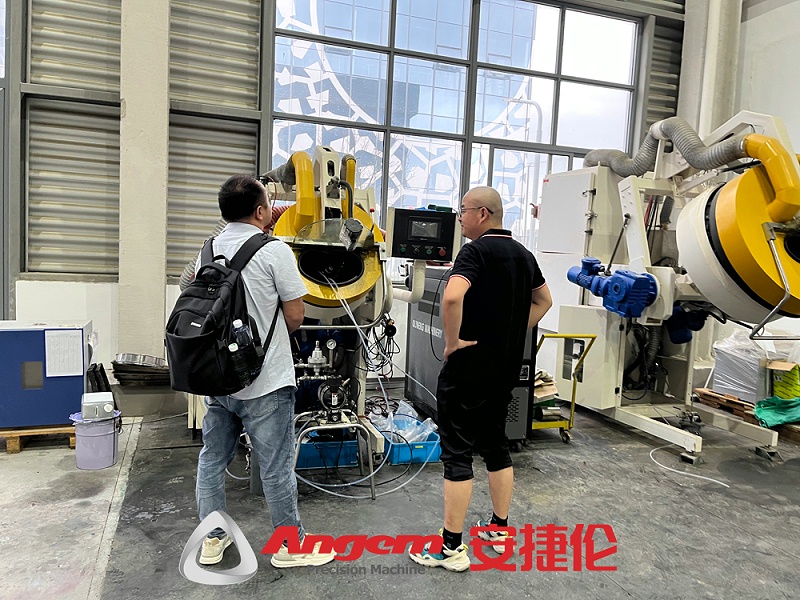 滾噴（pēn）機2