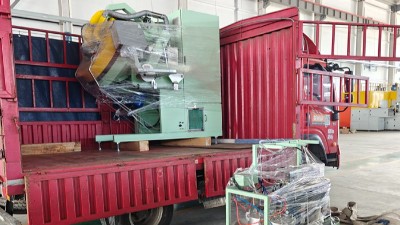 PR90 - DYS12M型自動滾噴（pēn）機順利發常州密（mì）封件客戶