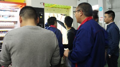 自動噴膠機、內孔自動塗膠（jiāo）機順利通過客戶（hù）驗收，現已（yǐ）發貨！