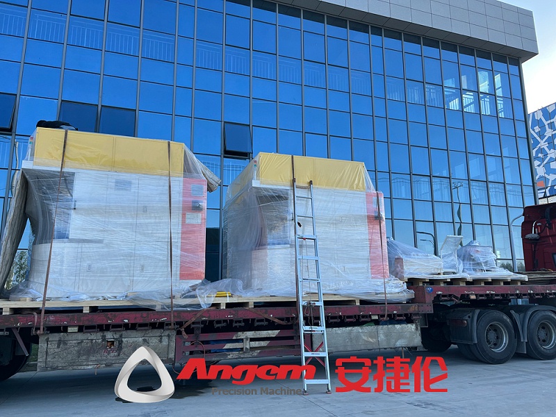 噴（pēn）膠機2