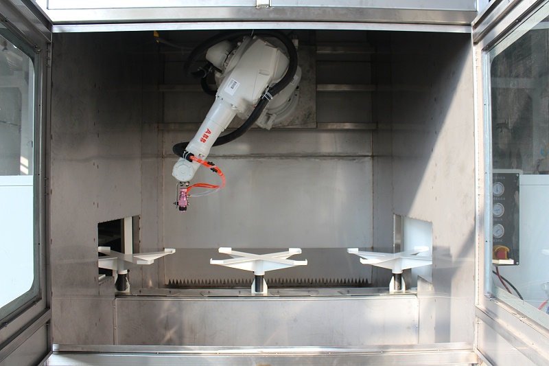 軌道式（shì）噴膠（jiāo）機機器人噴塗