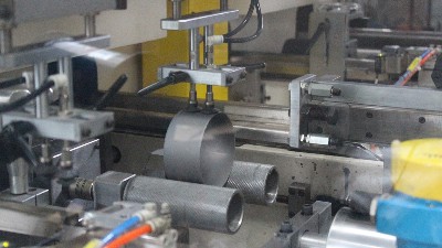 該用什麽設備對減震襯套進行上（shàng）膠呢？一篇看懂（dǒng）