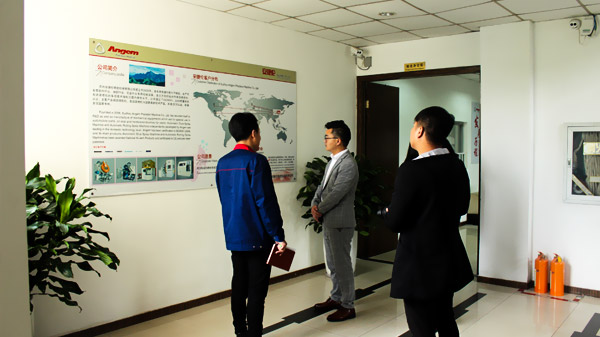 央視《定位》欄目考察團來訪蘇州羞羞视频在线观看