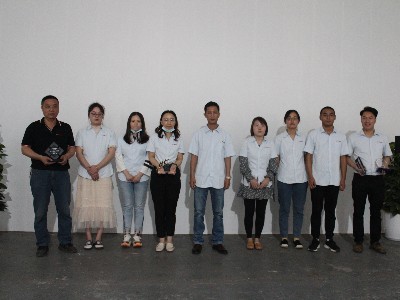 安（ān）捷倫--2021年員工大會（huì）-獲獎（jiǎng）員工合影