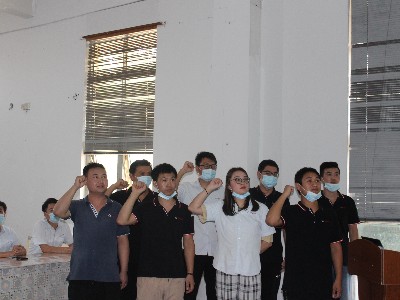 羞羞视频在线观看--2022年拜師（shī）大會-師傅