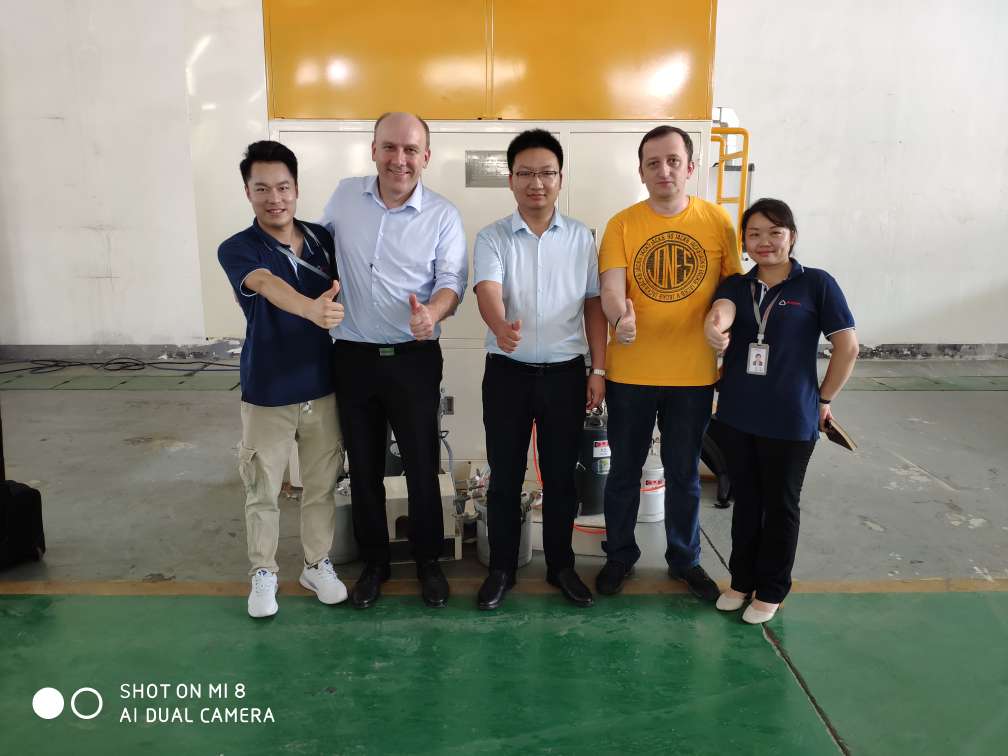 羞羞视频在线观看自動噴膠機