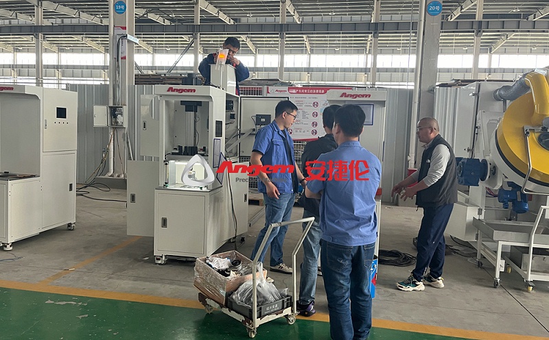 襯（chèn）套縮徑機3