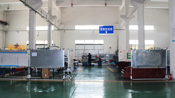 羞羞视频在线观看塗裝（zhuāng）設備發展及車間展示