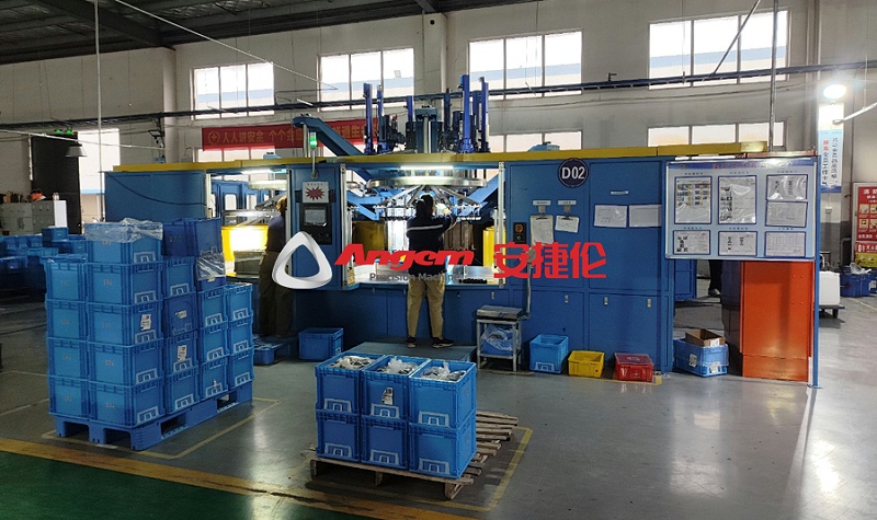 JZ8X1500-D3MF自動浸塗機 - 副本