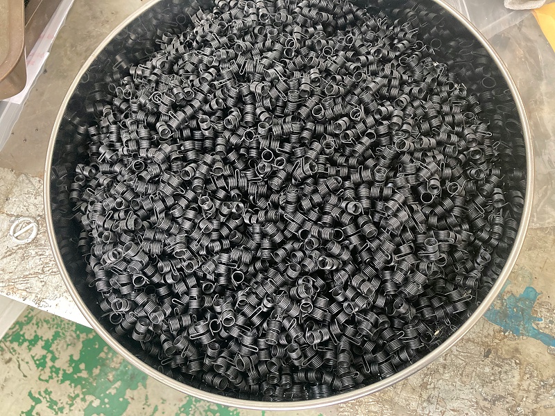 自動滾噴機產品打（dǎ）樣後