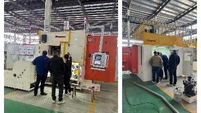 羞羞视频在线观看自動噴膠機（jī）、滾塗機太能打！上（shàng）海汽車（chē）零部件客戶參觀完（wán）就下單