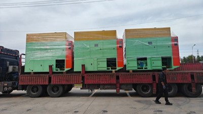 十幾（jǐ）年默契再下單，這台噴膠機藏著（zhe）多（duō）少行業秘密？